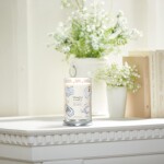 Yankee Candle Signature Scented Candle | Soft Blanket Large Tumbler Candle