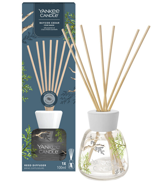 Yankee Candle Signature Reed Diffuser | Bayside Cedar | 100ml